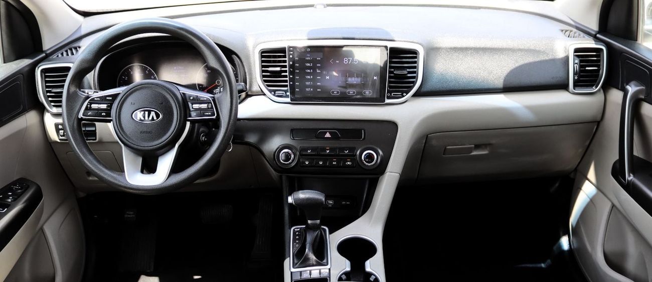 Kia Sportage LX 1.6L FWD