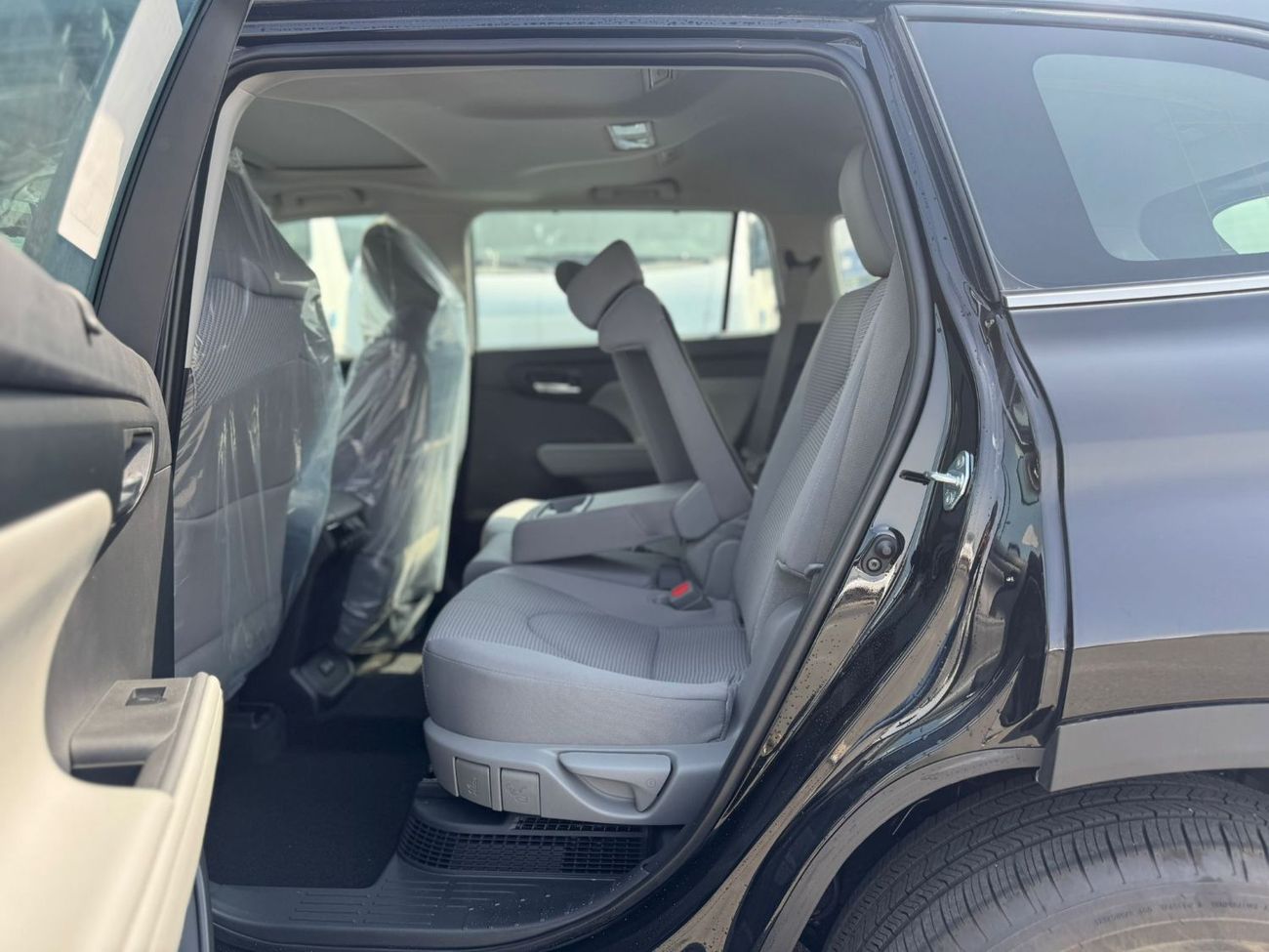 Toyota Highlander TOYOTA HIGHLANDER 2.5L 2025 GCC BLACK HEV