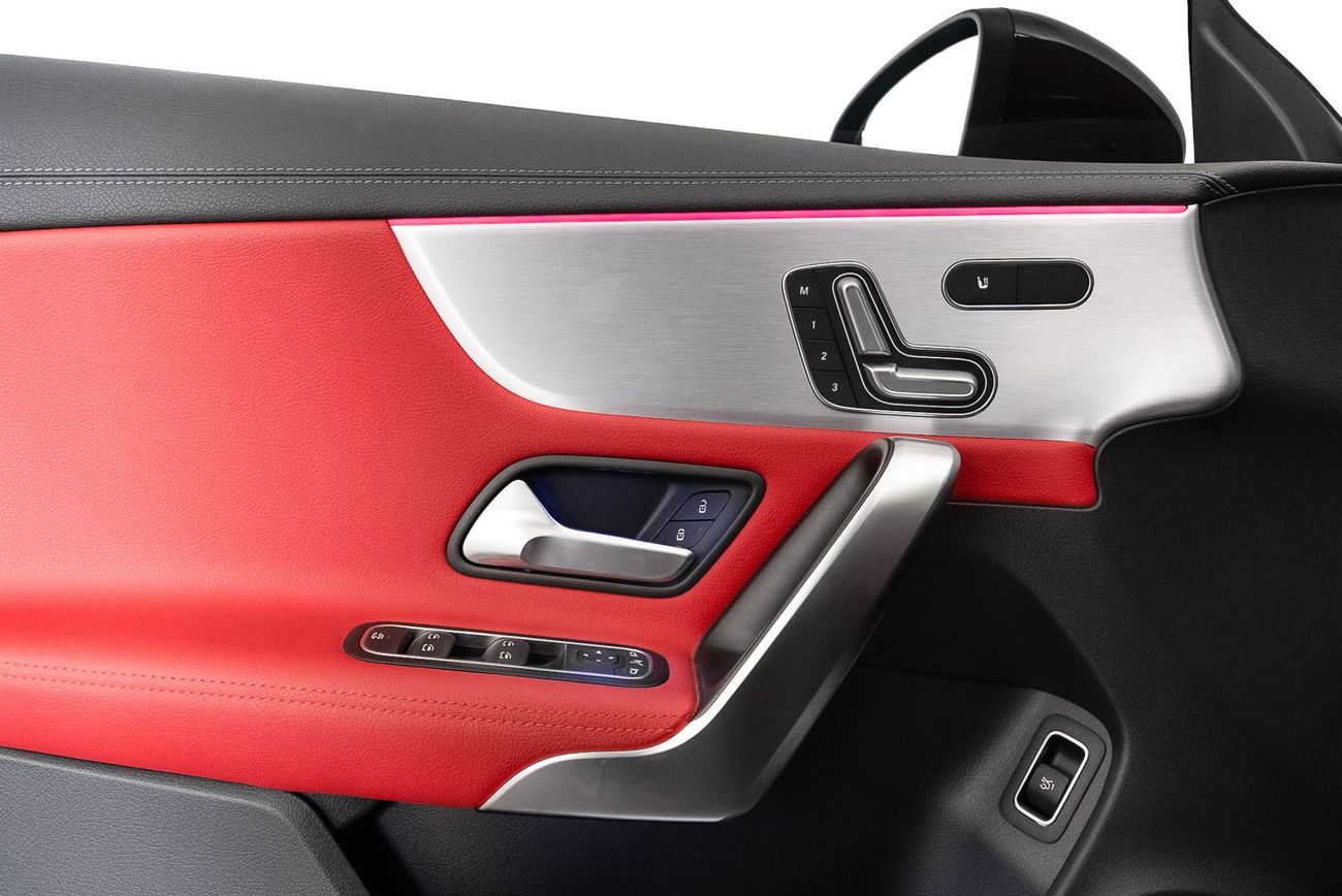 مرسيدس بنز CLA 35 AMG Std 2.0L