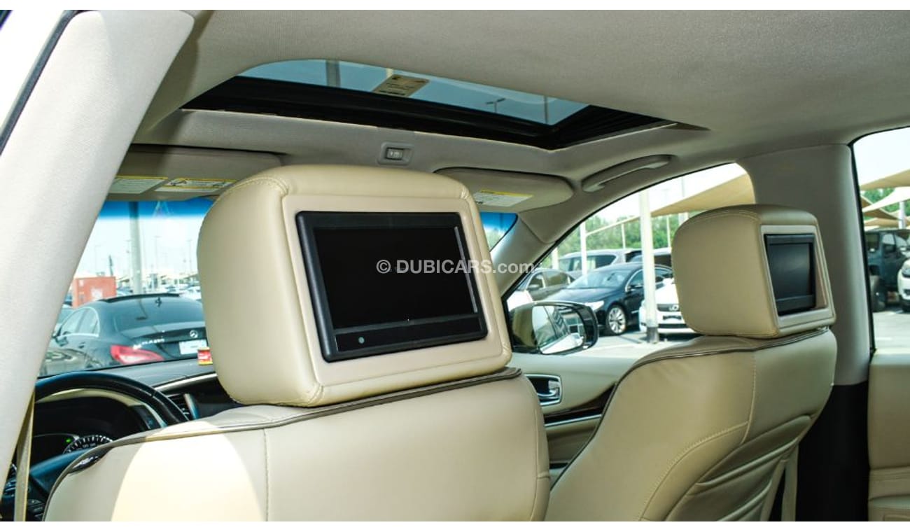 Infiniti QX60 Infiniti qx60 premium 2016 GCC Specefecation Very Clean Inside And Out Side Without Accedent