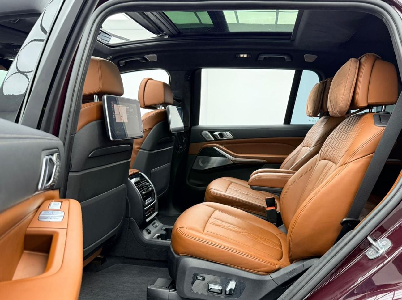 BMW X7 M50i 2020 BMW X7 M50i M-Sport, Warranty, Full Service History, Pilot Seats, Excellent Condition, GCC