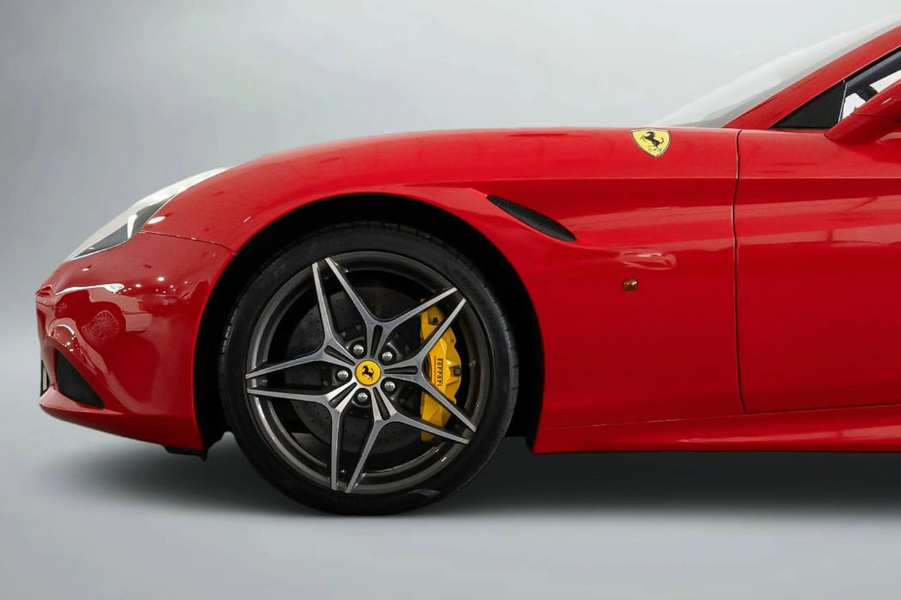 فيراري كاليفورنيا 2015 Ferrari California T 3.9L V8 / Full Ferrari Service History