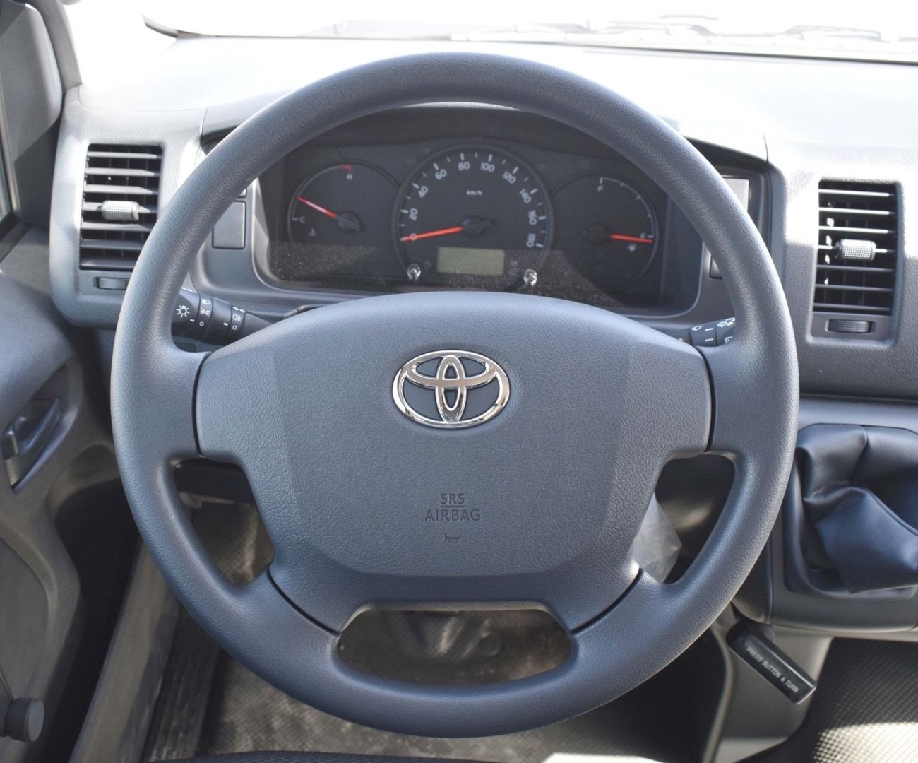 Toyota Hiace GL 2.7L