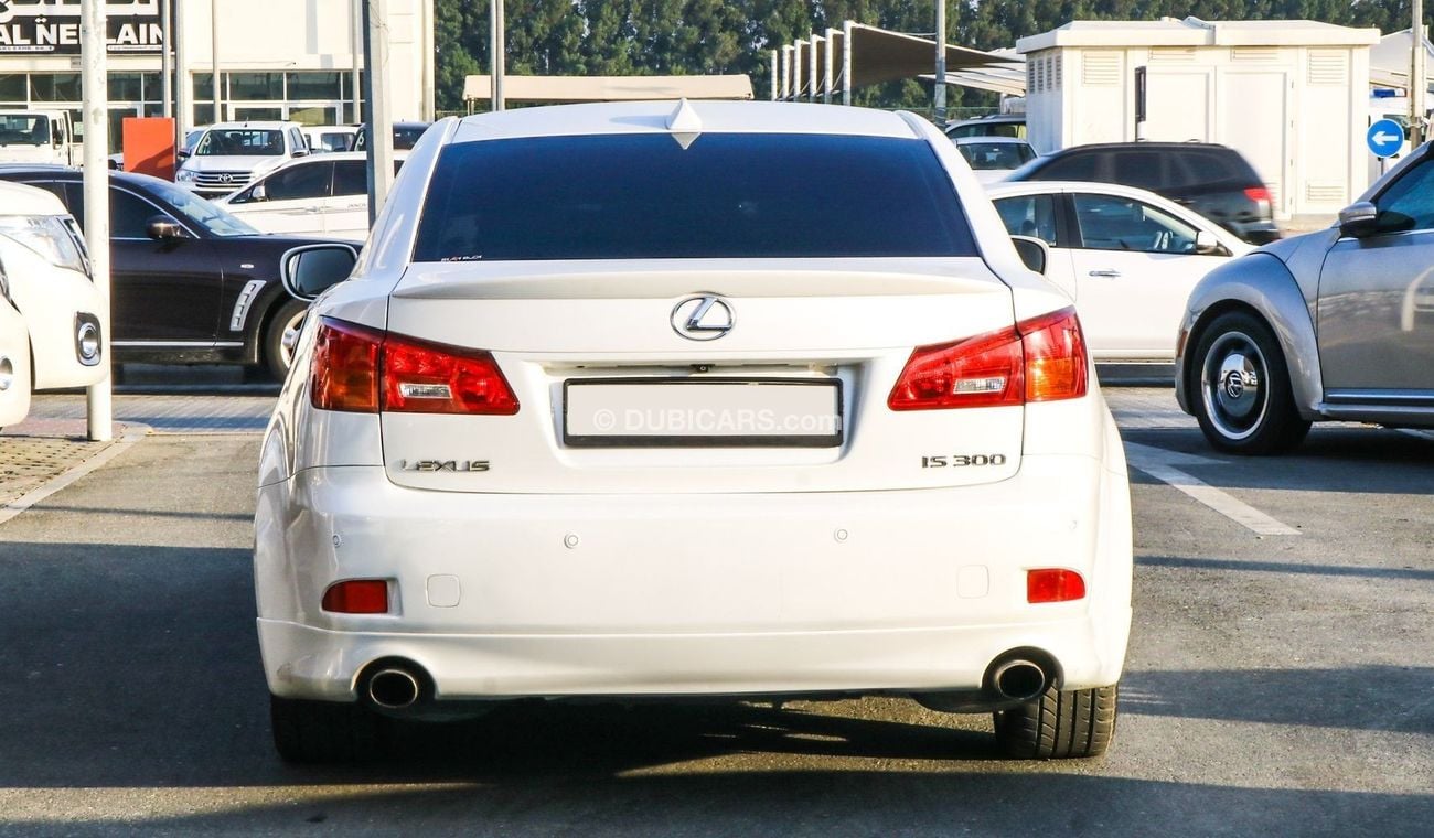 Lexus IS300