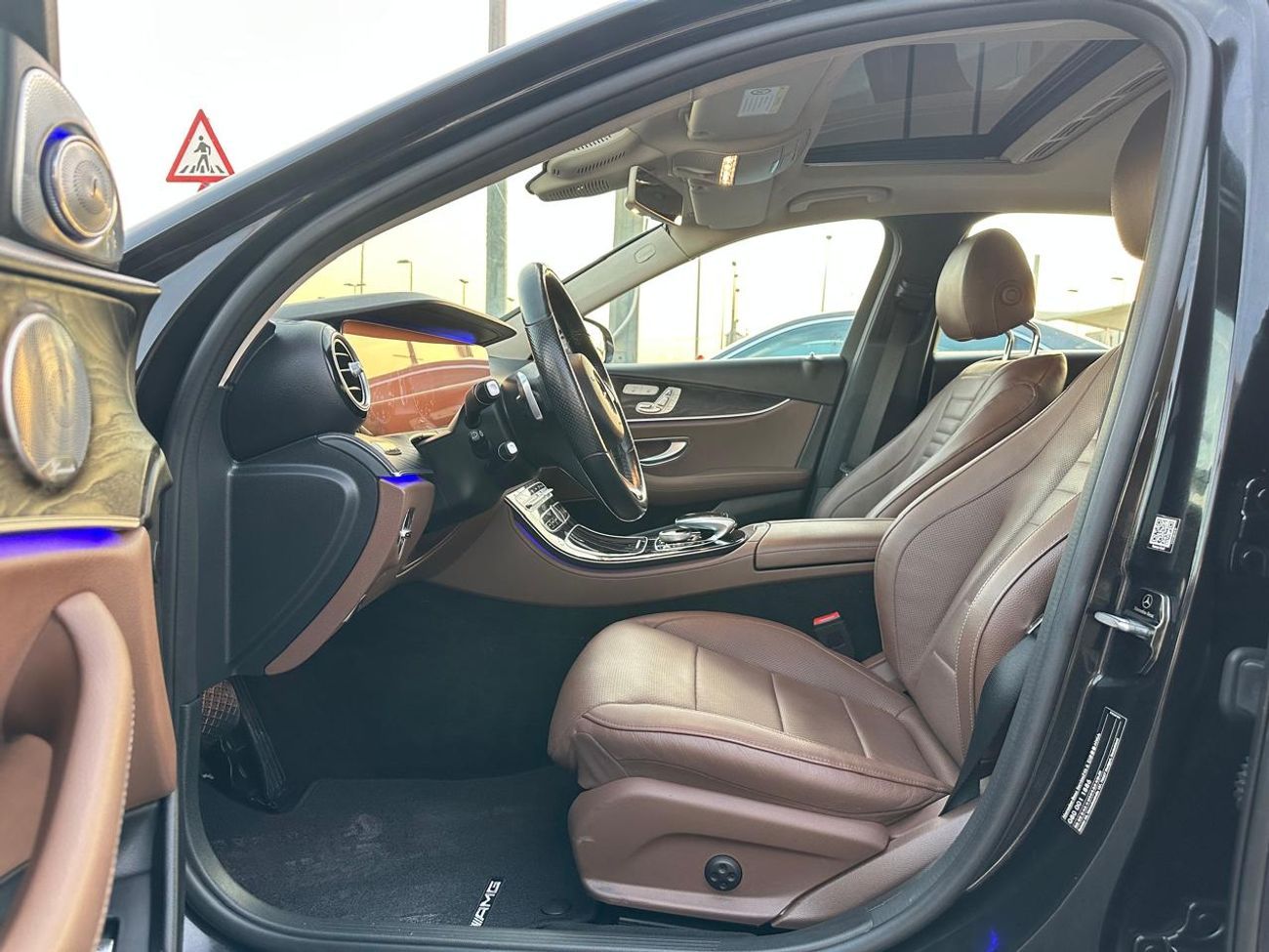 مرسيدس بنز E300 Mercedes E300