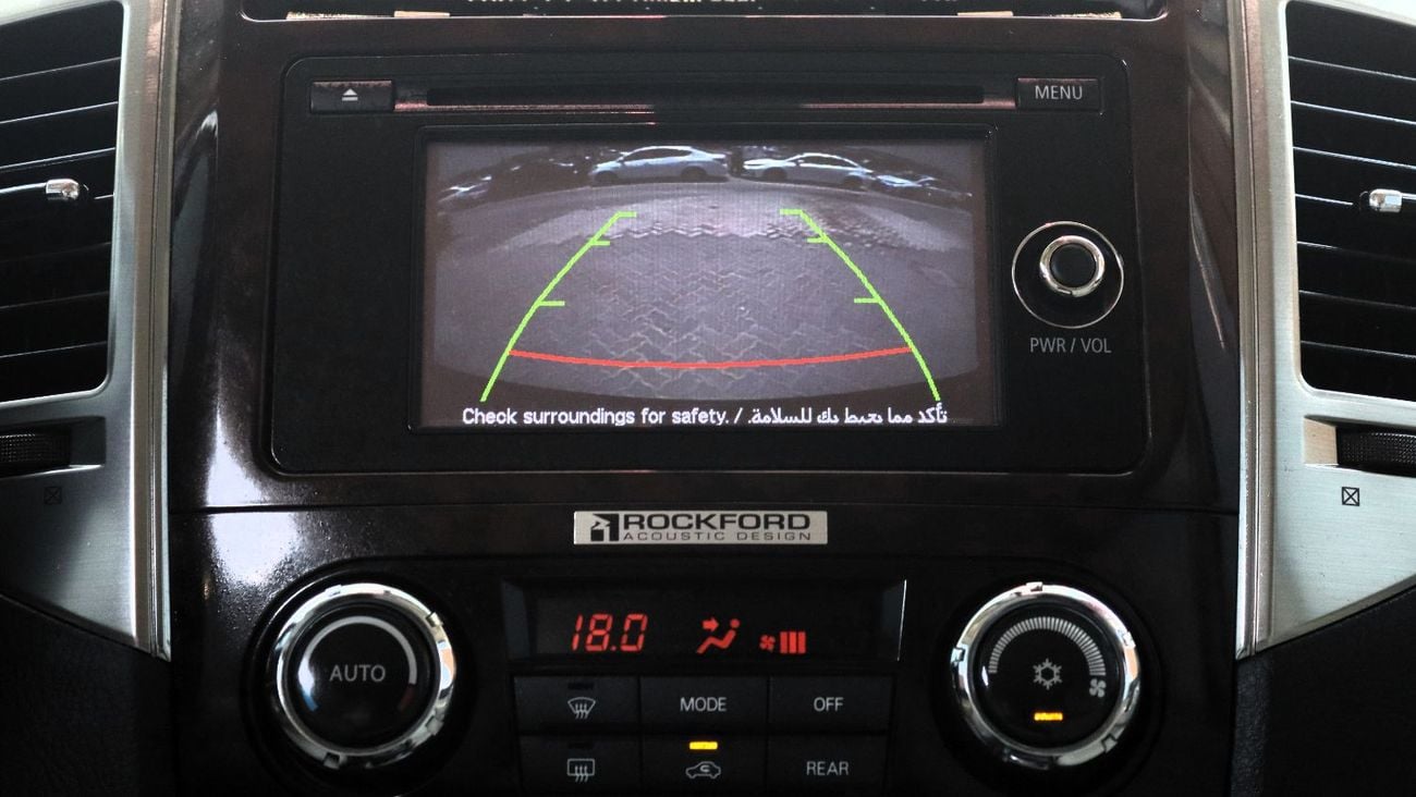 Mitsubishi Pajero GLS H/L ROCKFORD