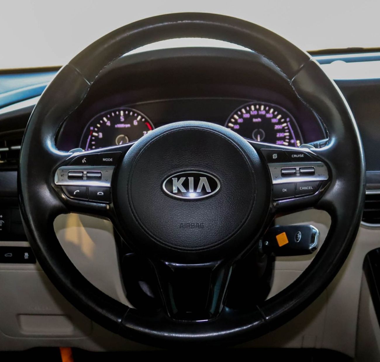 كيا كادنزا GDi Mid 3.3L KIA CADENZA  2021 GCC V6, original paint accident-free, in excellent condition 1093 P.M