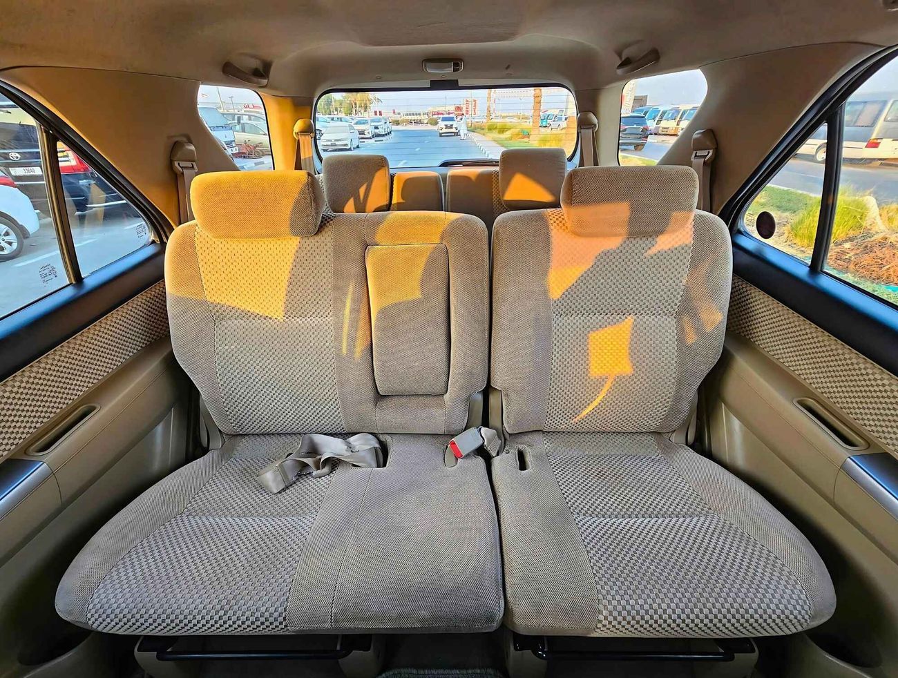 Toyota Fortuner V4 GCC/ 4WD/ LOW MILEAGE/ SINGLE OWNER/ NON ACCIDENT/ EXCELLENT CONDITION/ LOT# 65624