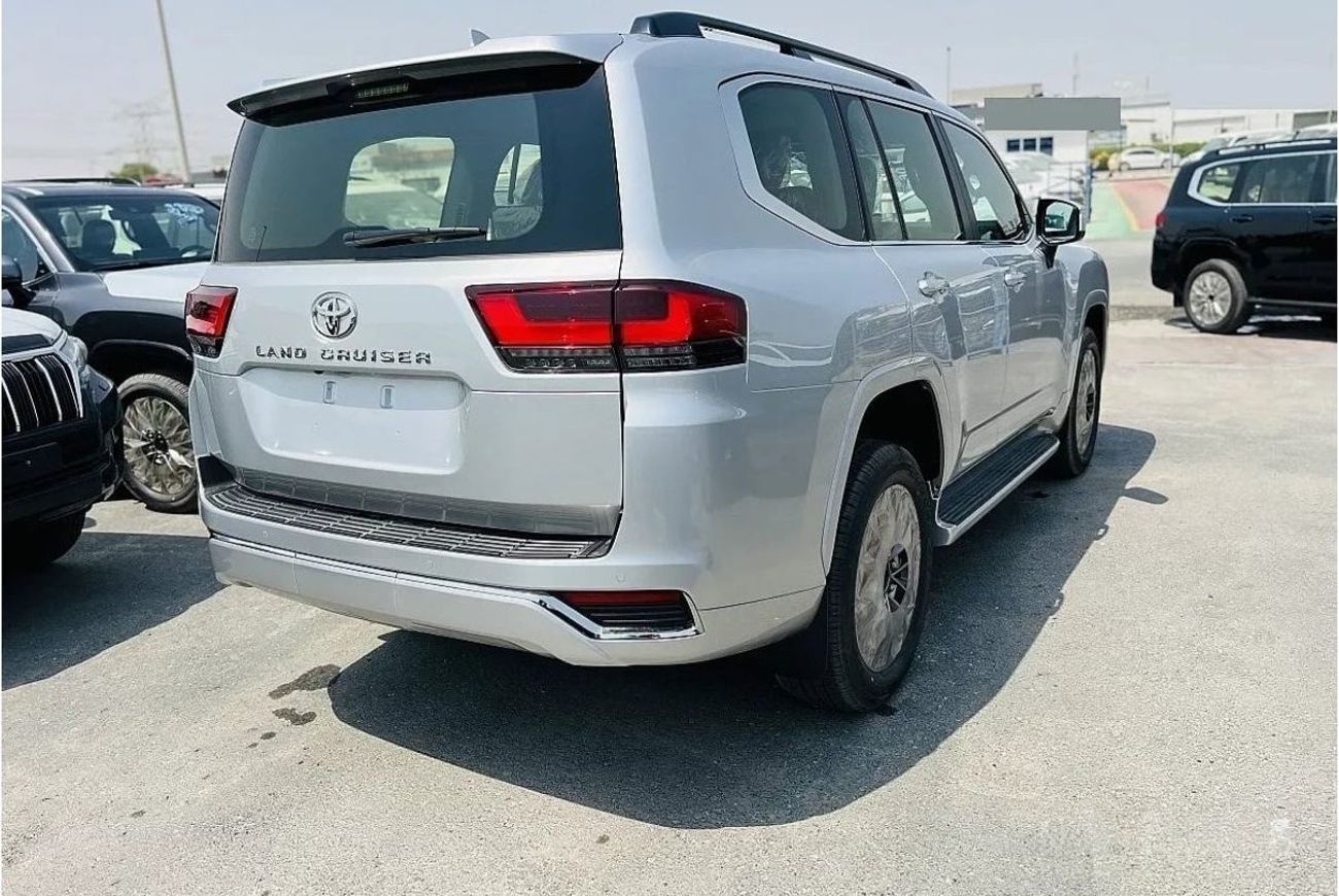 Toyota Land Cruiser VXR 3.5L