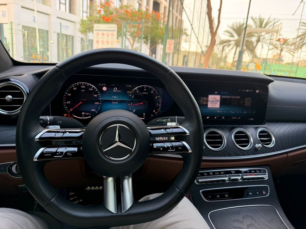 مرسيدس بنز E300