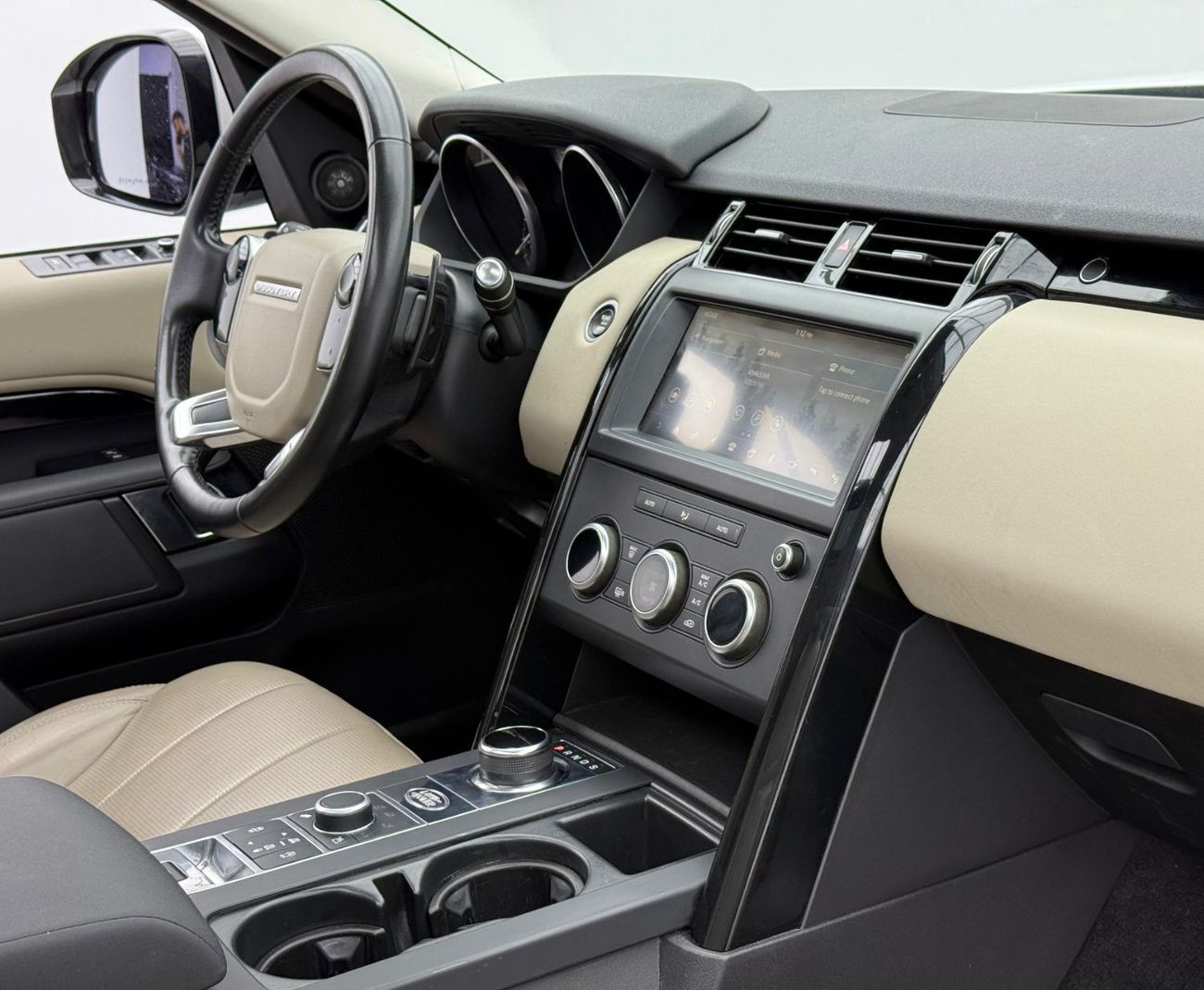 لاند روفر دسكفري 2020 Land Rover Discovery P340 Si6, 2026 Agency Warranty, Full Service History, GCC