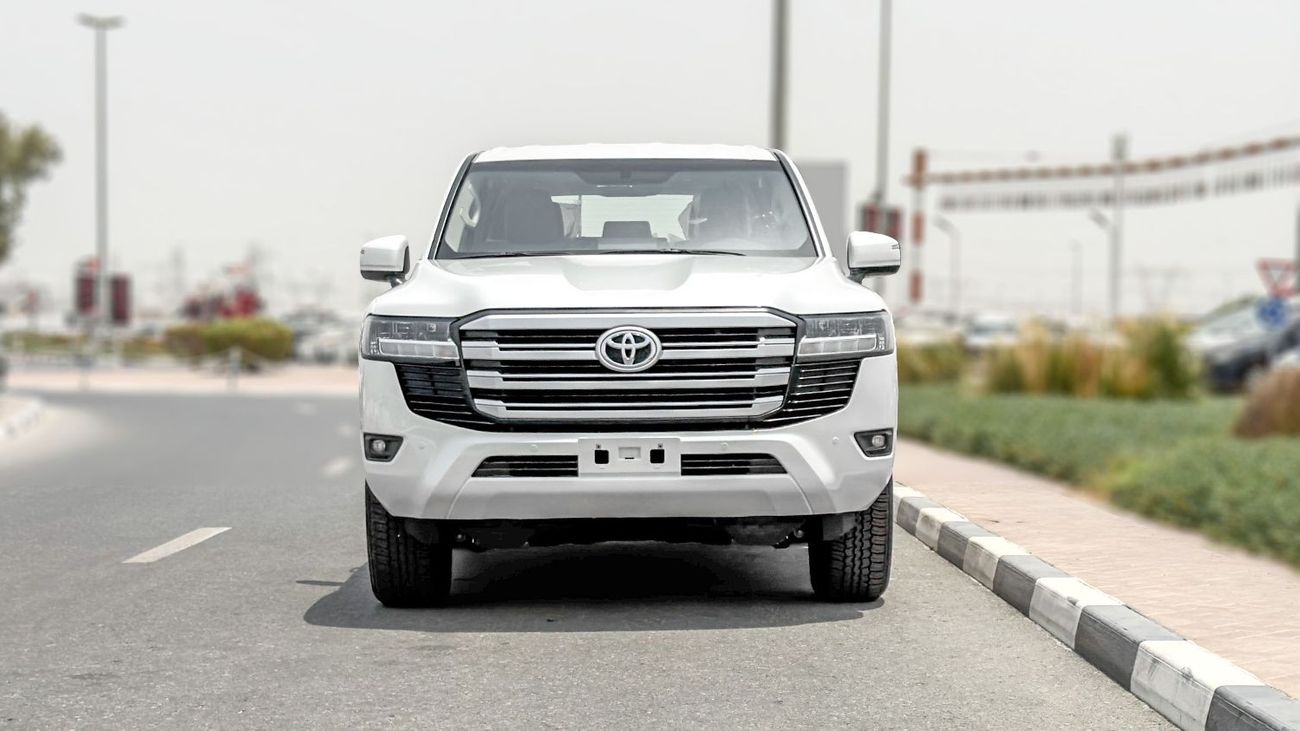 Toyota Land Cruiser GXR 2026 Toyota Land Cruiser GXR 3.3L AT Diesel (White-Beige) Basic