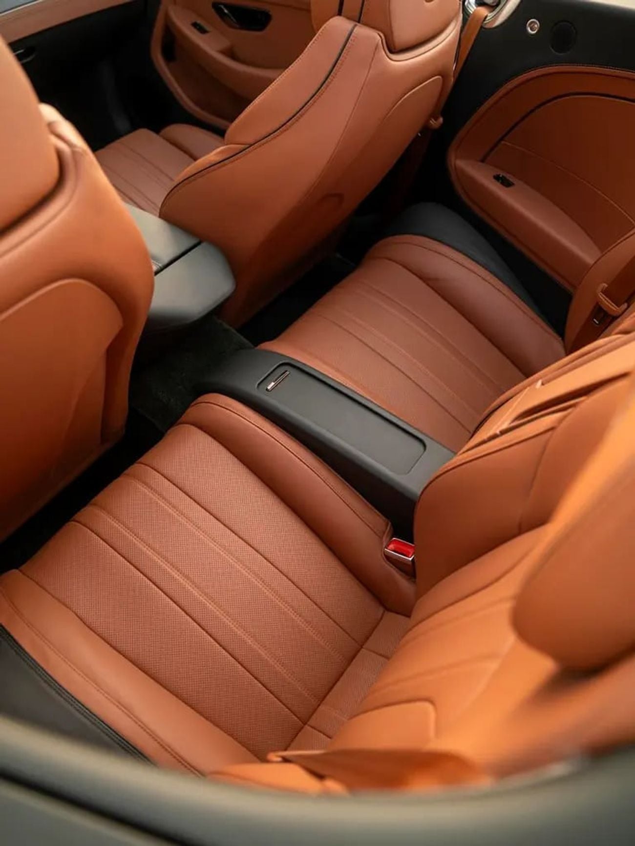 Bentley Continental GTC - GCC Specs