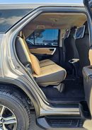 تويوتا فورتونر GXR V6 4.0/ 4WD/ DVD REAR CAMERA/ LEATHER SEATS/ HEAD REST TV/ LOT#78863