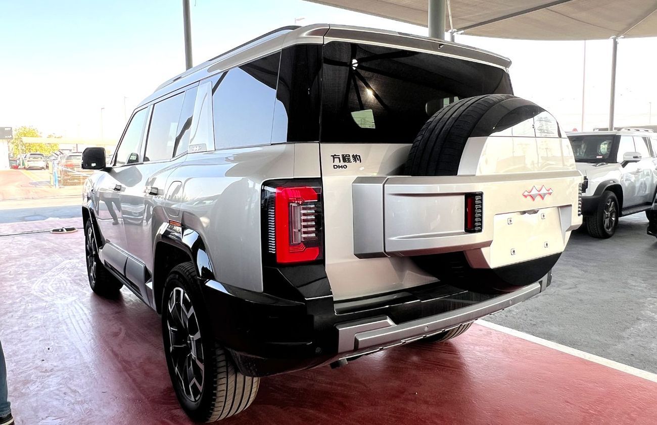 بي واي دي ليوبارد 8 Smart and Brave Flagship Edition (6 Seats) 2025 Chinese Specification  EXPORT ONLY