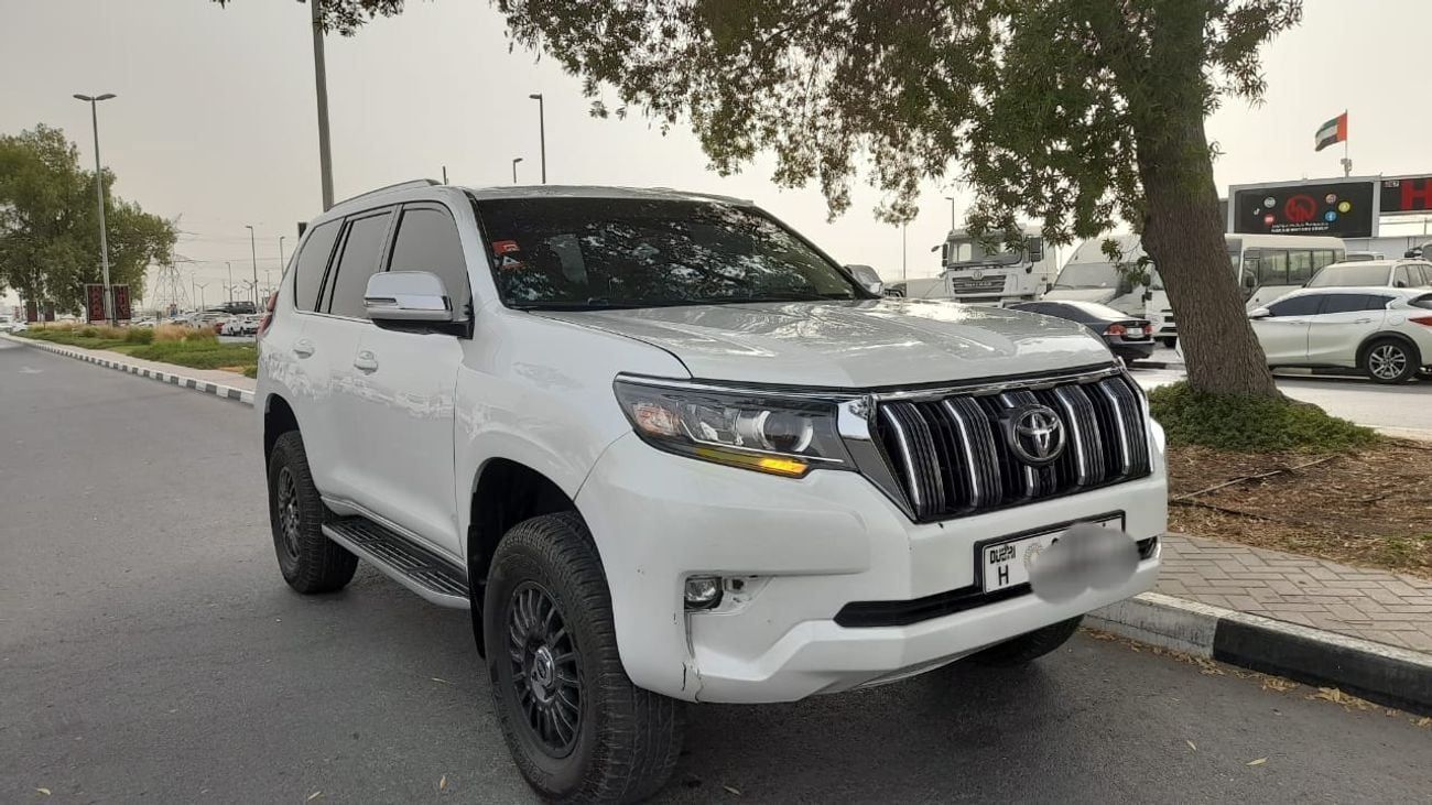 Toyota Prado Left hand drive petrol V6 Auto hydraulic suspension facelifted original car