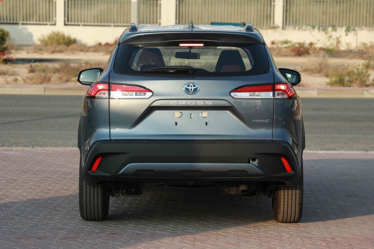 Toyota Corolla Cross 1.8 Hybrid MID - Celestite Gray Me inside Red | Export Only