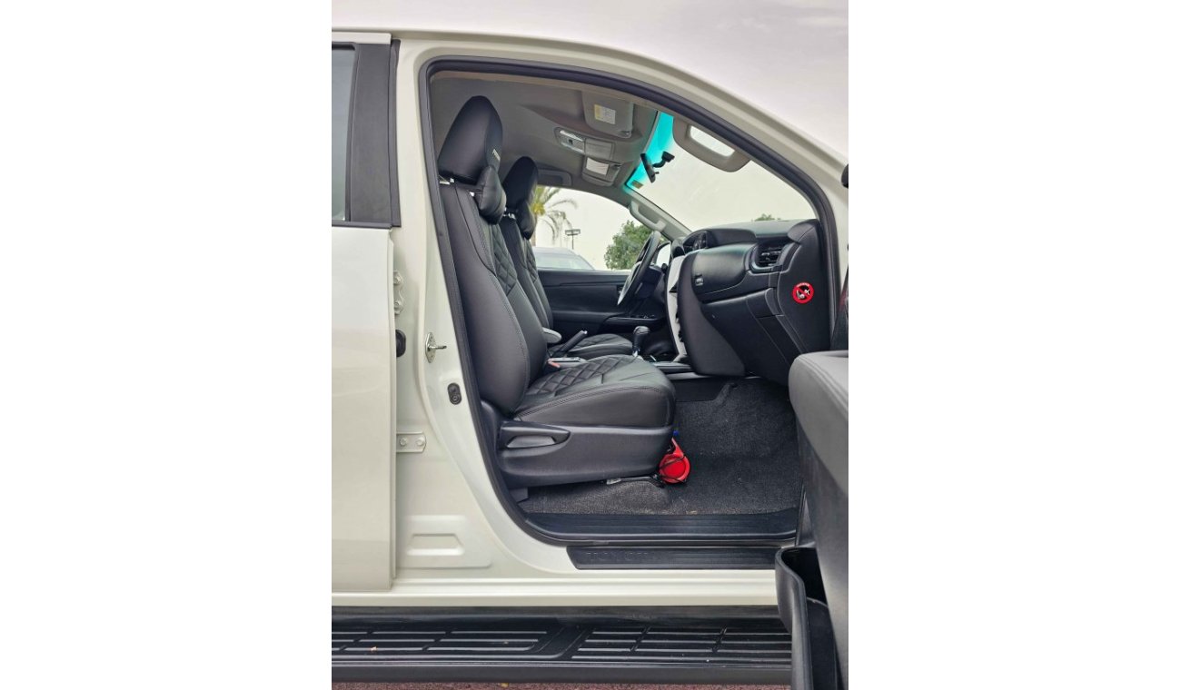 تويوتا فورتونر // EXR // V4 // LEATHER SEATS // NON ACCIDENT (LOT # 99362)