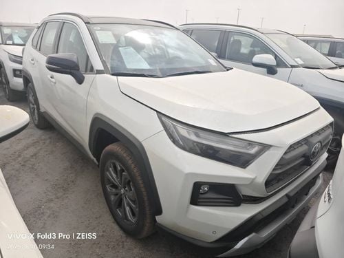 تويوتا راف ٤ 