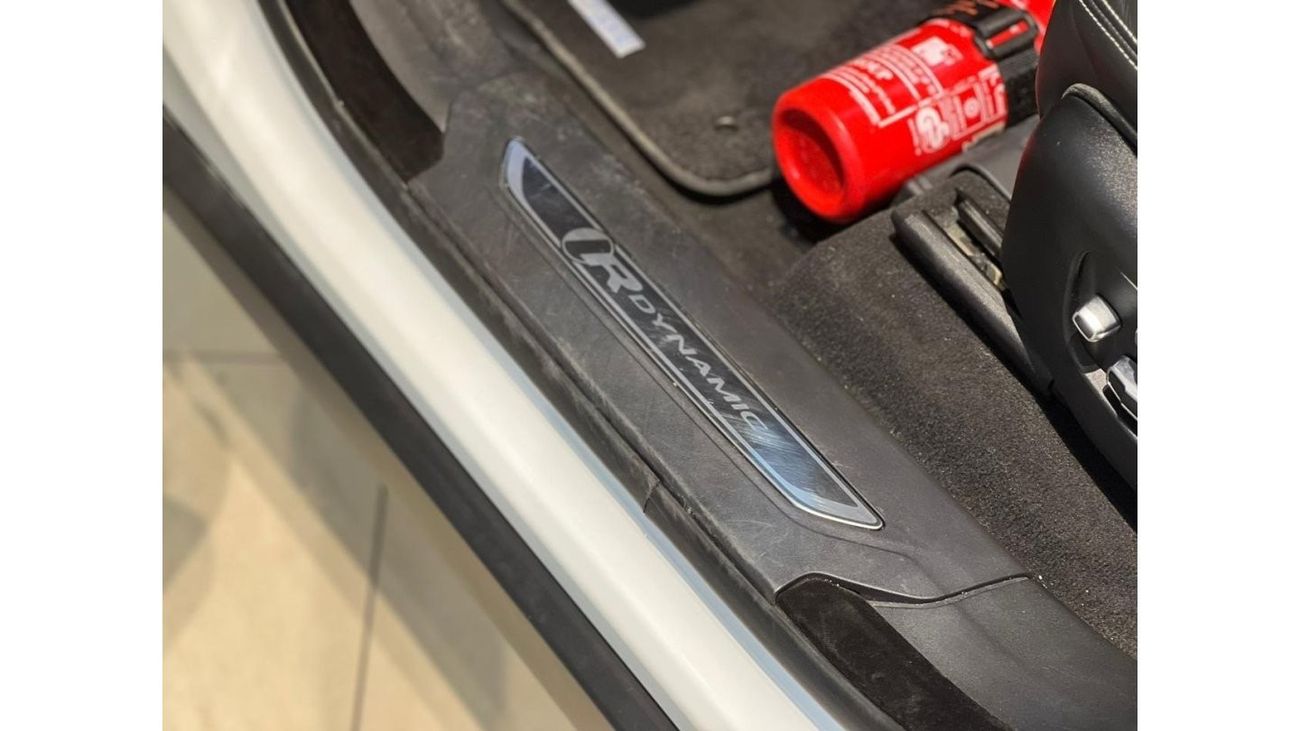 Land Rover Range Rover Velar P380 R-Dynamic