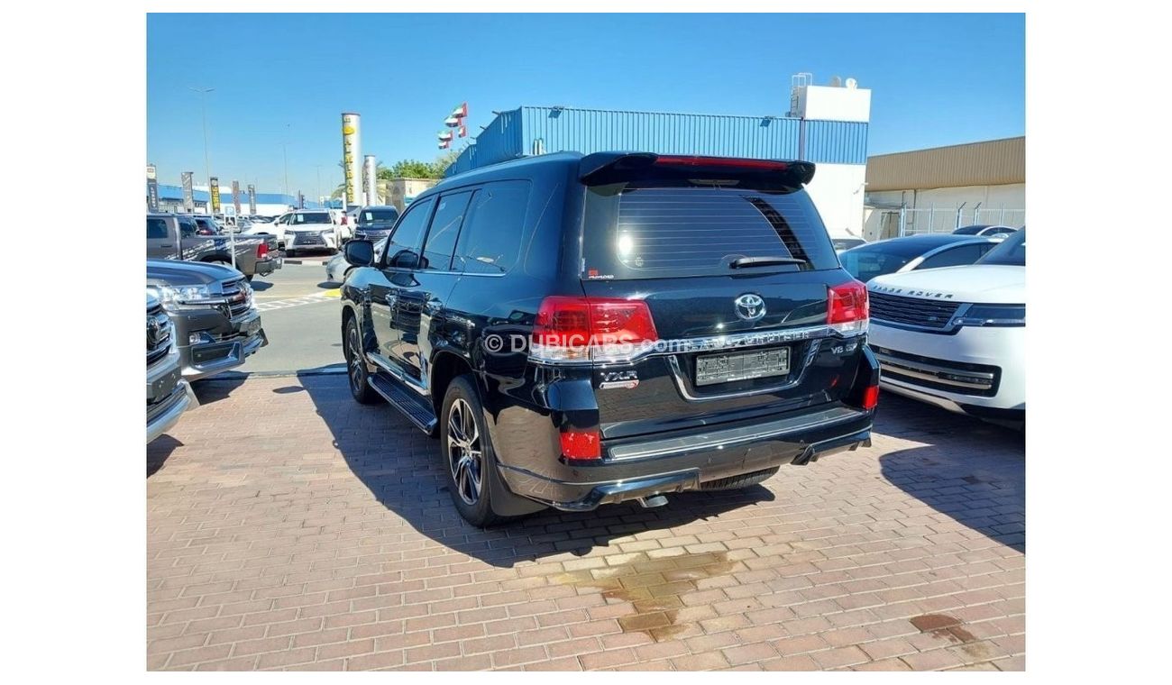 Toyota Land Cruiser TOYATA LANDCRUISER VXR GRANDTOURING V8 5.7
