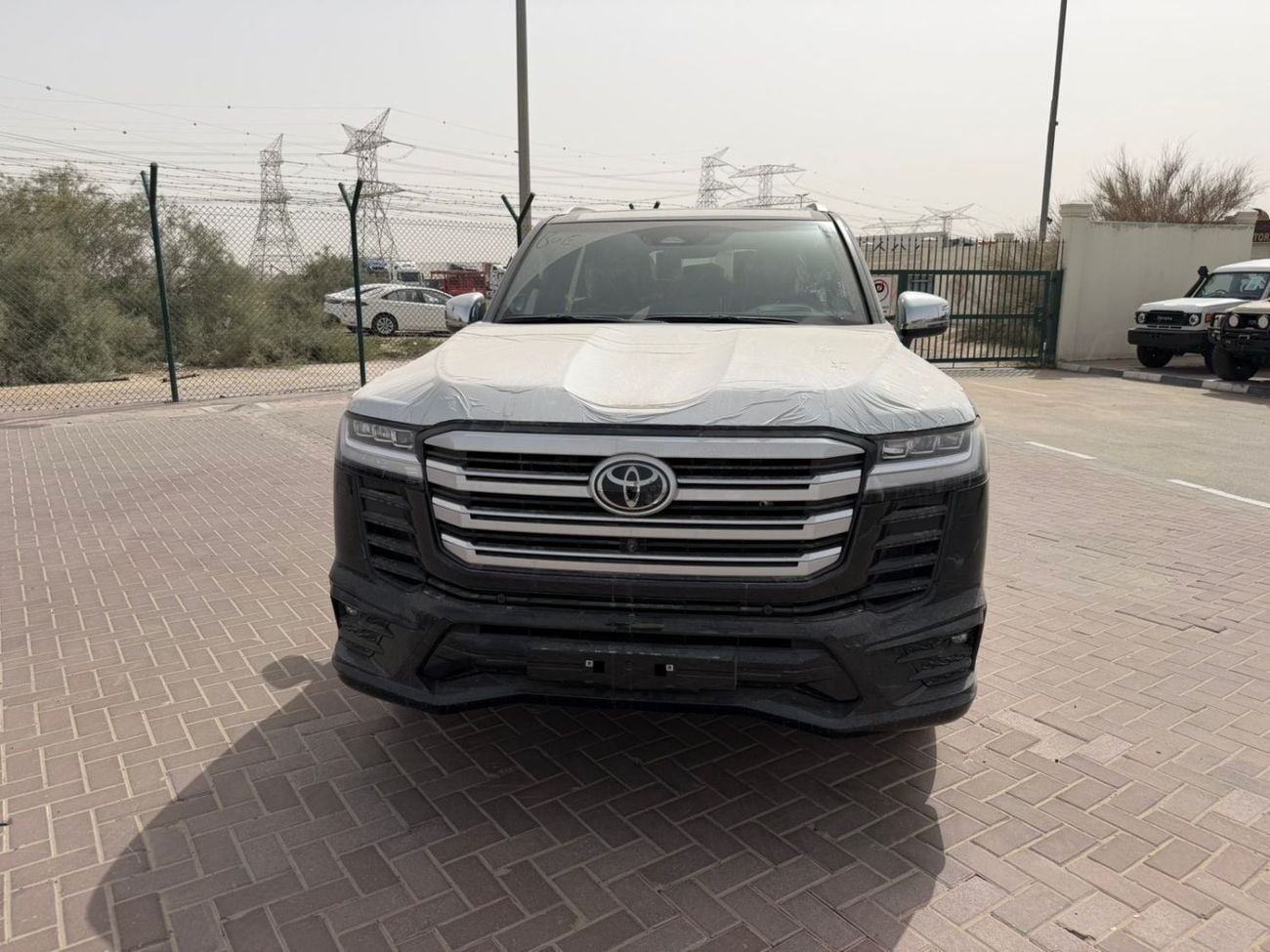 Toyota Land Cruiser VXR Toyota Land Cruiser VXR 3.5TT 2026 Full option GCC