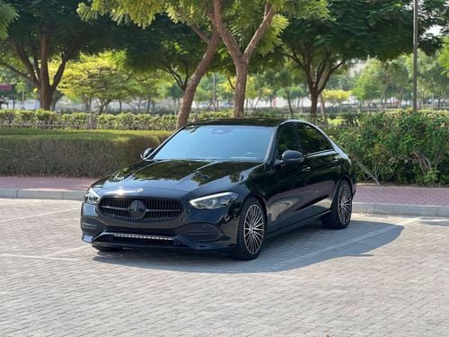 مرسيدس بنز C 200 Premium 2.0L