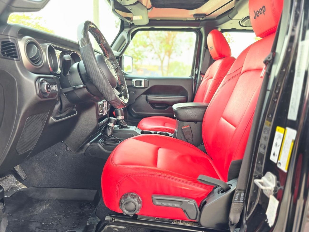 Jeep Wrangler Unlimited Sport 3.6L A/T 2020 GCC WITH WARRANTY LIFT KIT IN MINT CONDITION