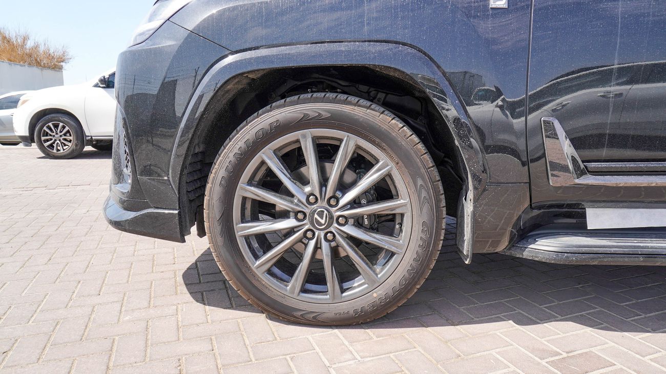 Lexus LX 600 FSport 3.5L V6  5 Seater