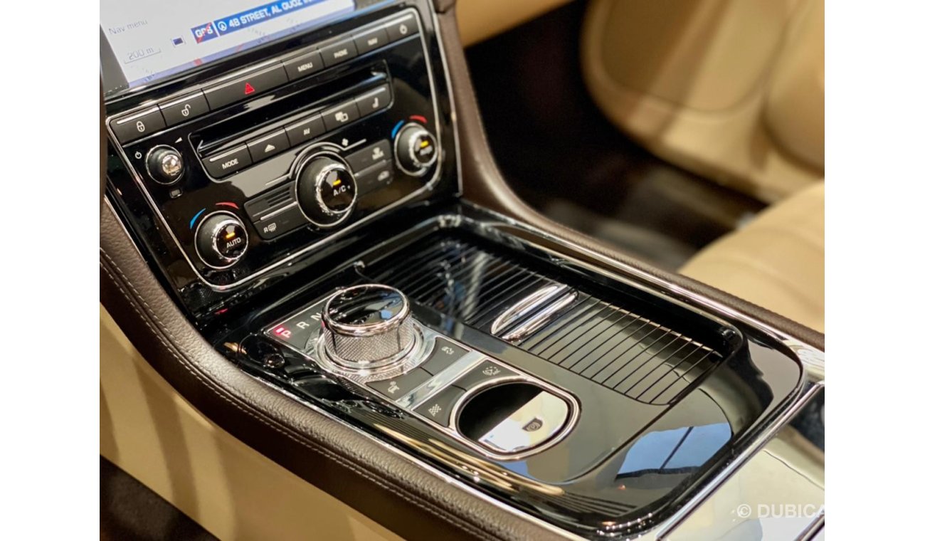 Jaguar XJ 2013 Jaguar XJL V6, Jaguar Service History, Warranty, GCC