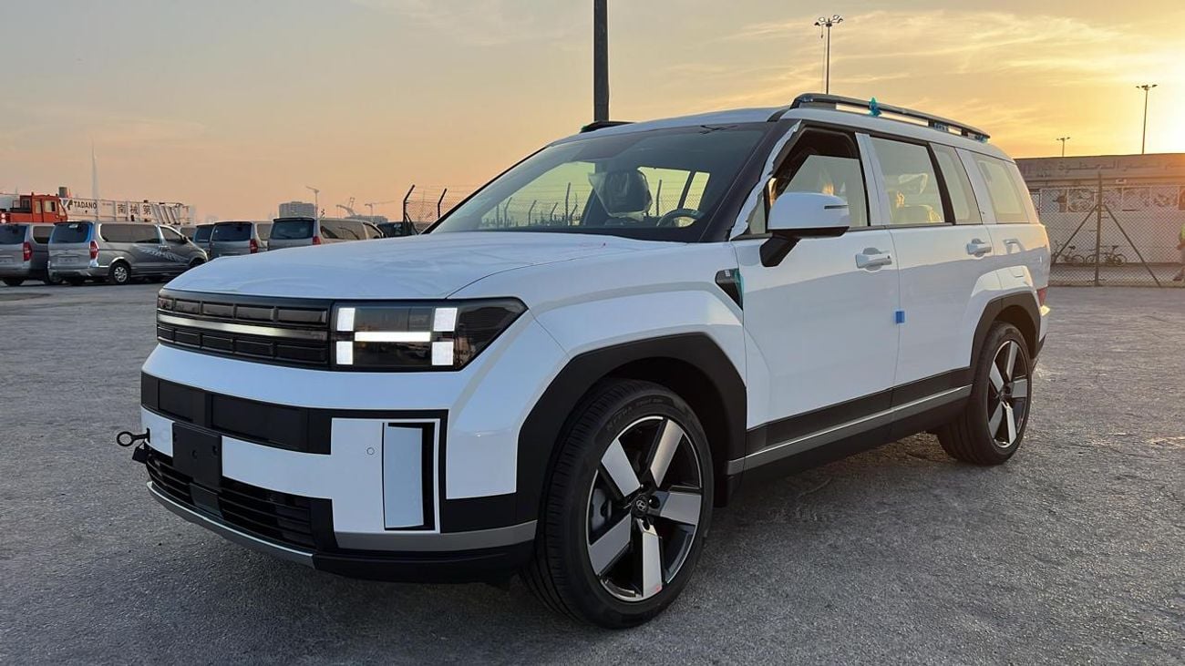 Hyundai Santa Fe 2025 Hyundai Santa Fe 2.5L AT Petrol 4x2