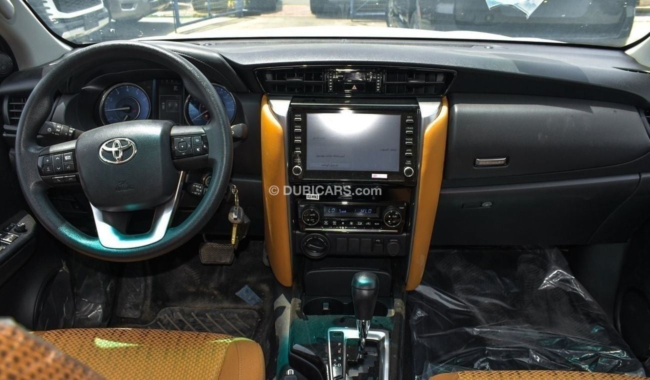 Toyota Fortuner Toyota fortuner 2.7L petrol 4x2 MY2023