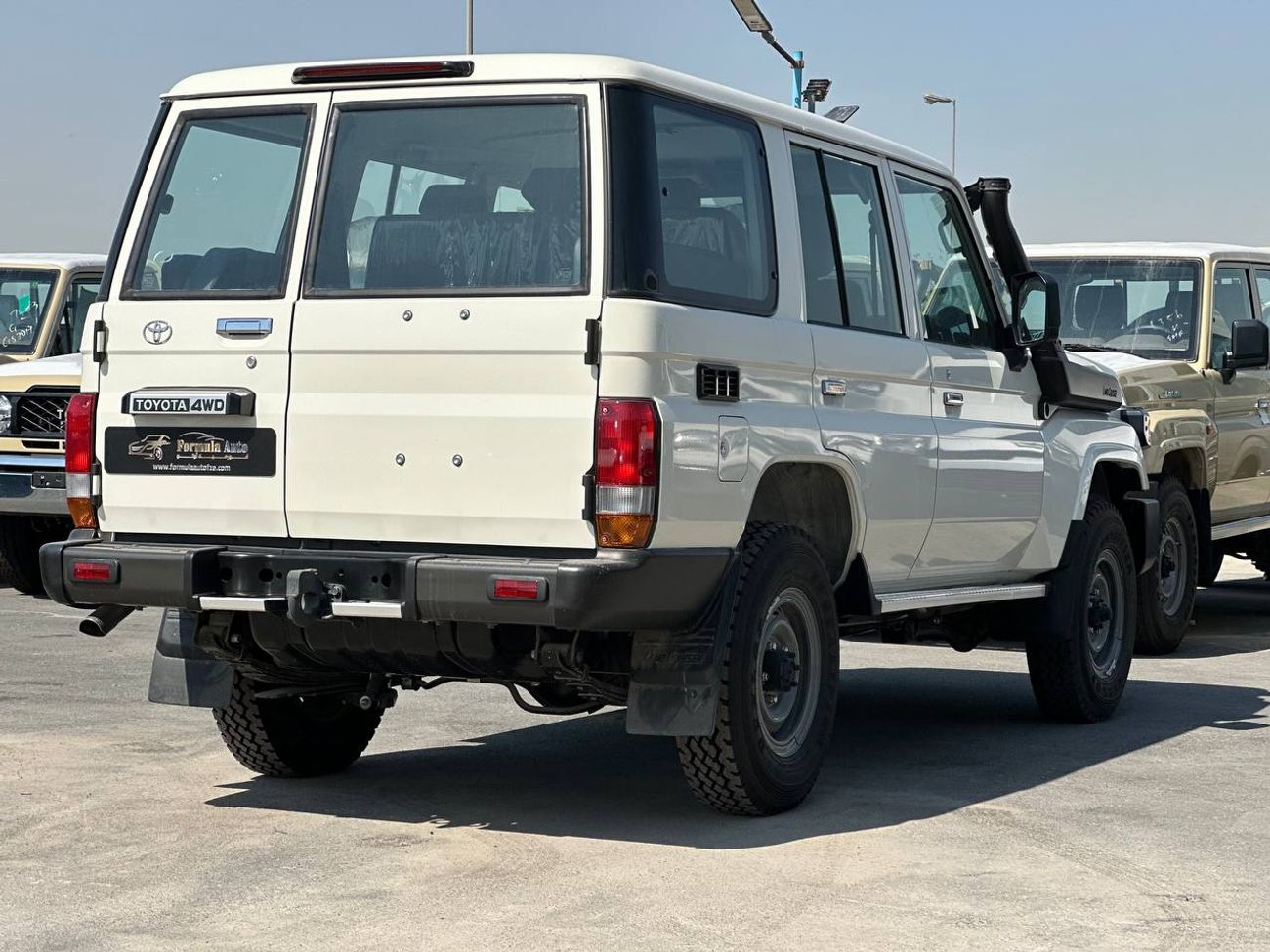 Toyota Land Cruiser 70 LC76 4.2L DSL M/T // 2025 // STD Option With Power Windows , 9 Seats // Special Offer // By Formula