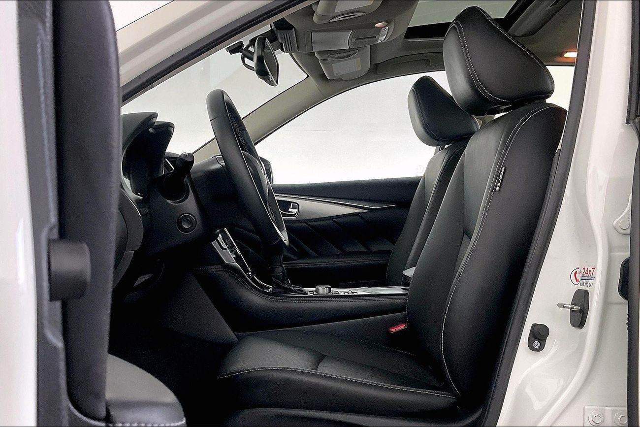 Infiniti Q50 Premium / Luxe | Guaranteed Warranty | 0 Down Payment