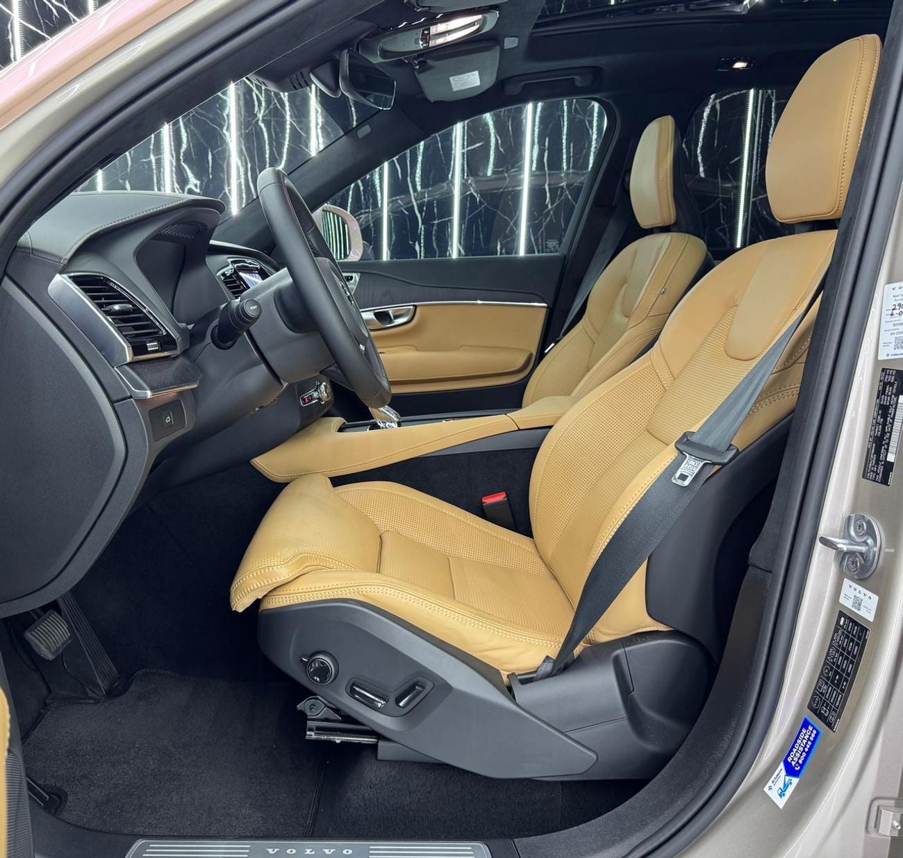 فولفو XC 90 ULTIMATE BRIGHT