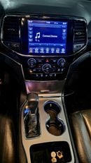 جيب جراند شيروكي LAREDO 3.6 V6 REAR WHEEL DRIVE