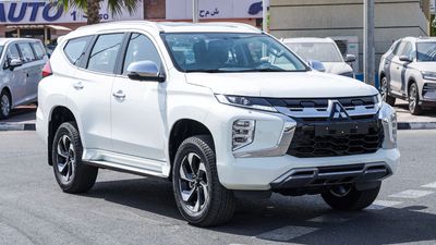 ميتسوبيشي مونتيرو سبورت GLS PREMIUM جديدة تمامًا – محرك بنزين سعة 3.0 لتر، دفع رباعي، ناقل حركة أوتوماتيكي – H61 – موديل 2026 (خليجي) – 