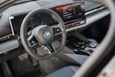 بي أم دبليو i5 2025 BMW i5 e-Drive 40L M-Sport package RWD 0km