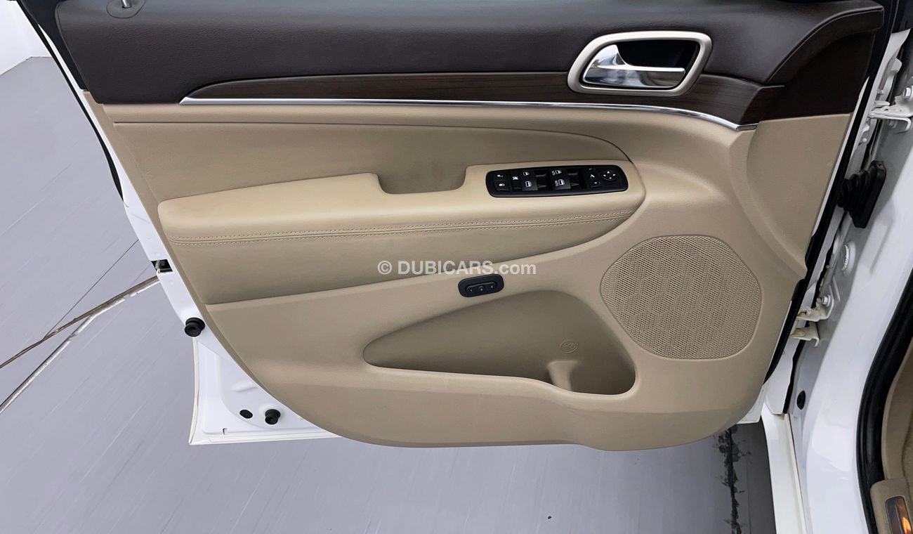 Jeep Grand Cherokee OVERLAND 5.7 | Zero Down Payment | Free Home Test Drive