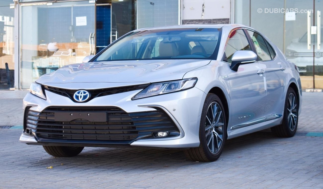 Toyota Camry GLE  Hybrid 2.5 L