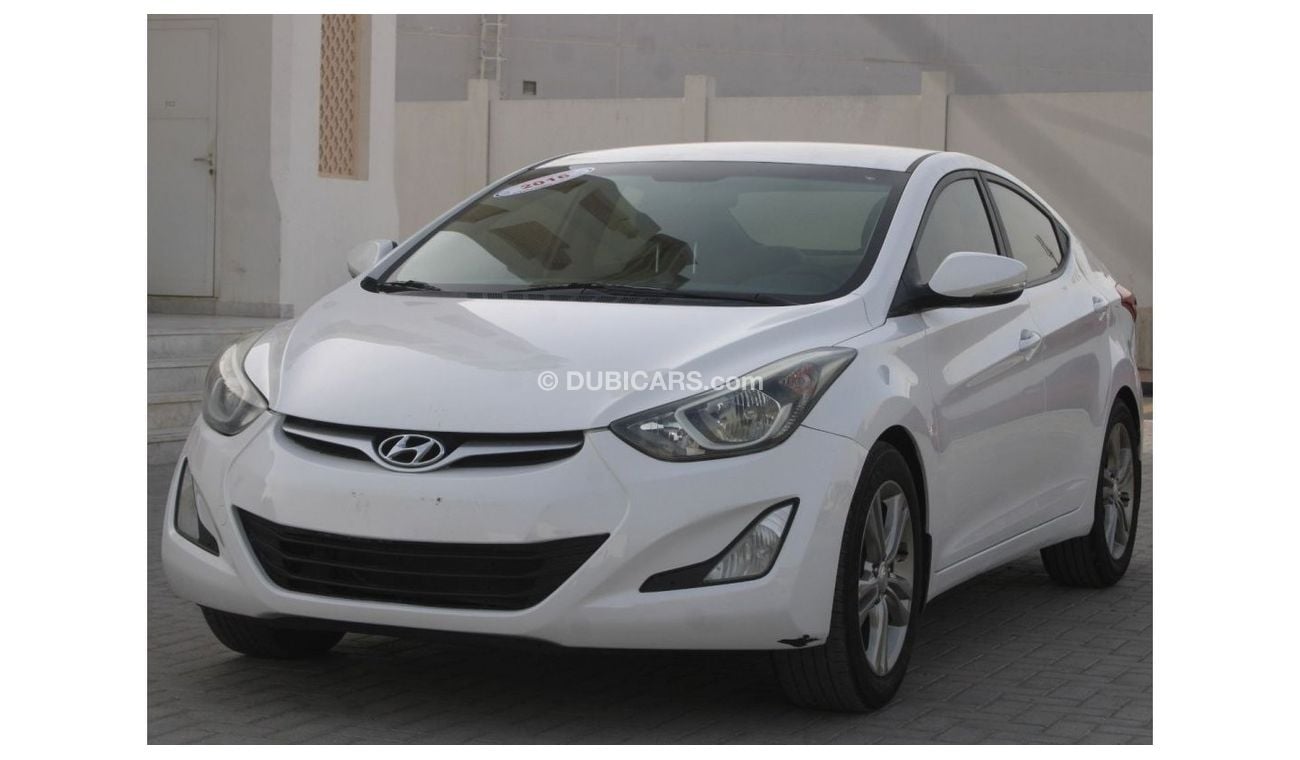 Hyundai Elantra HYUNDAI ELANTRA 2016 WHITE GCC 1.6 EXCELLENT CONDITION WITHOUT ACCIDENT