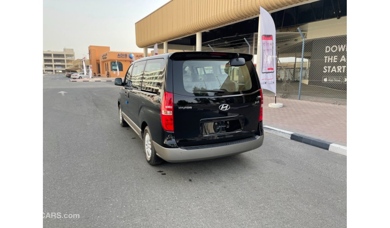 Hyundai H-1 Full option double sunroof