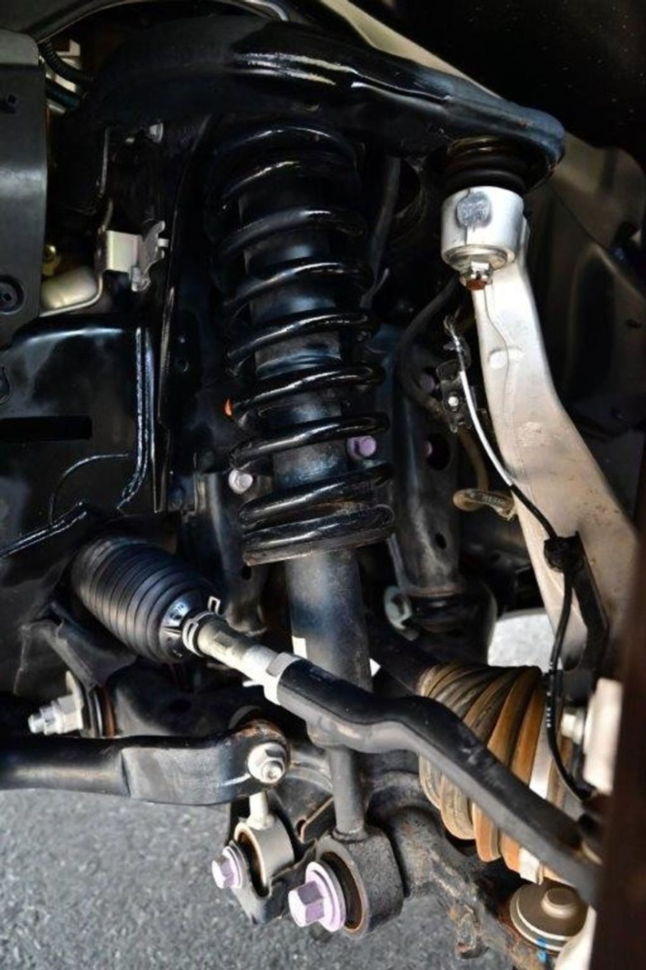 تويوتا لاند كروزر 3.3L ADVENTURE EDITION