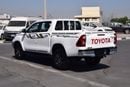تويوتا هيلوكس 2.7L (4x4) Petrol SR5