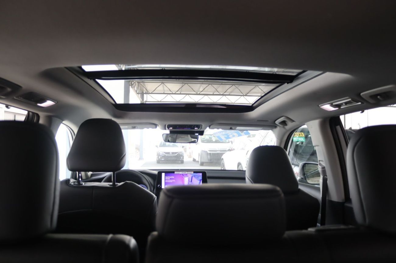 Toyota Grand Highlander LIMITED 2.5 HYBRID AWD CANADIAN SPECS