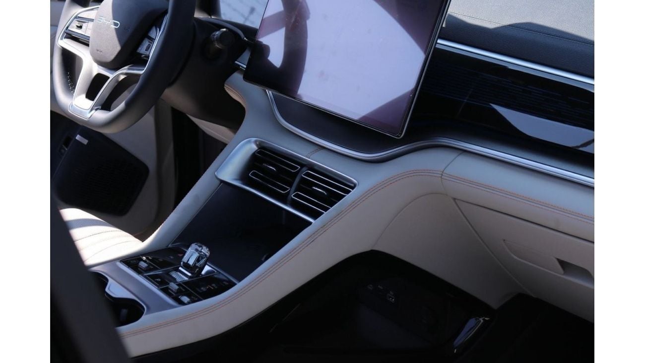 BYD Song Plus BYD SONG PLUS FLAGSHIP VERSION 2024 CHAMPION EDITION 605 km 2023