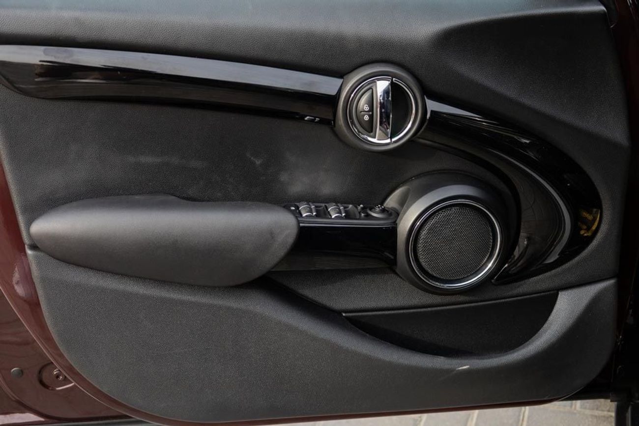 Mini Cooper Std 1.5L (4 Seater) MINI Cooper Burgundy Edition (1 of 20) Lowest Mileage 2019 GCC under Warranty wi