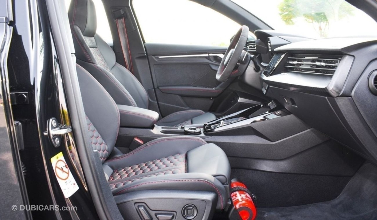 2023 Audi RS3 Sportback (400hp) - Interior and Exterior Details