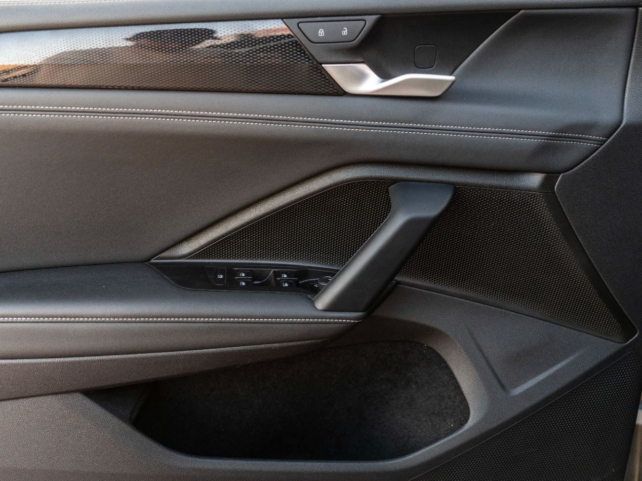 فولكس واجن تيجوان LIFE