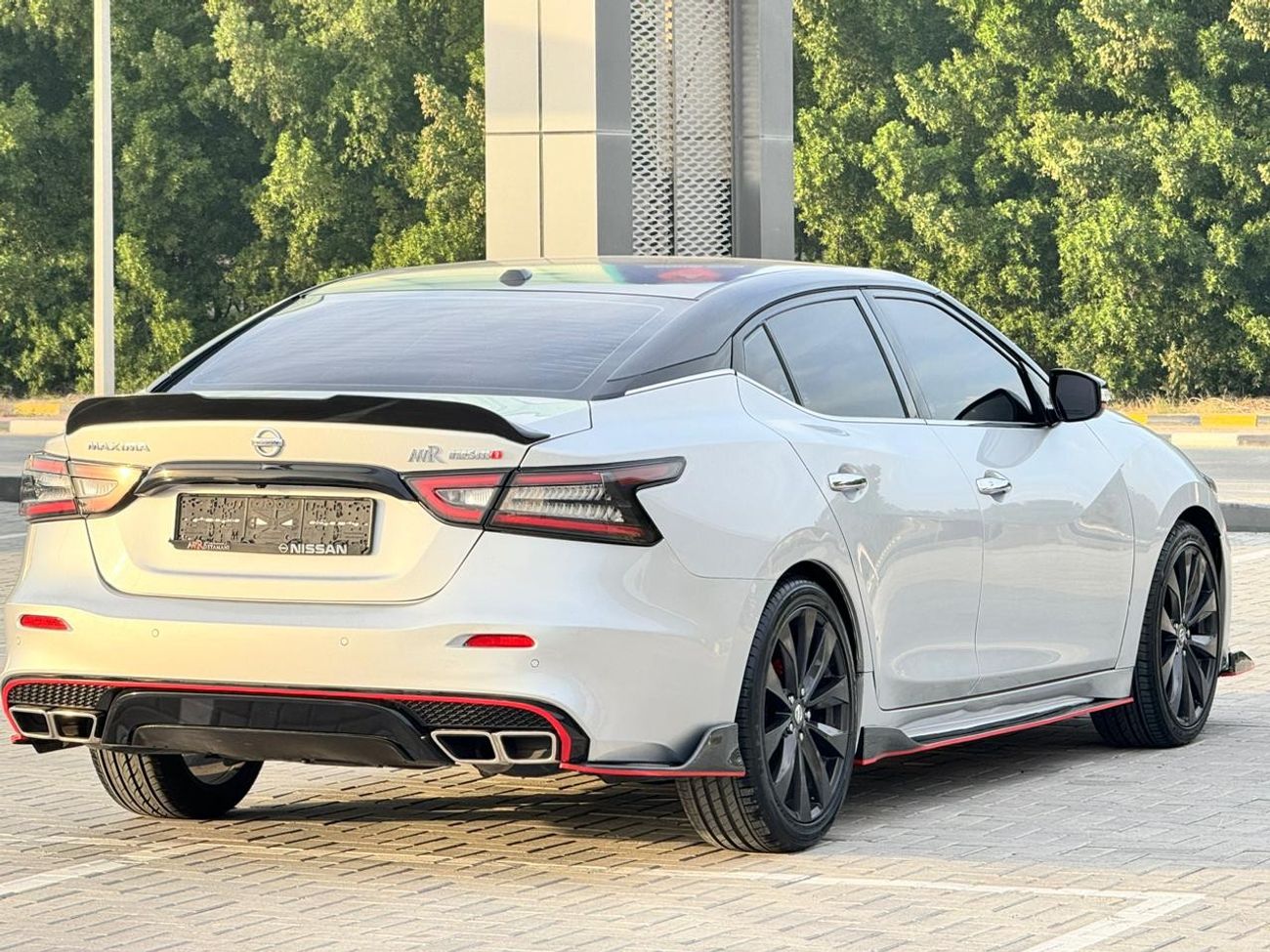 نيسان ماكسيما SR1 ممتازة من الداخل والخارج